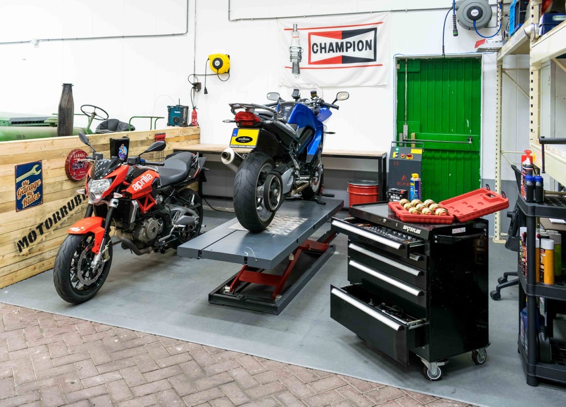 afbeelding werkplaats motorruben